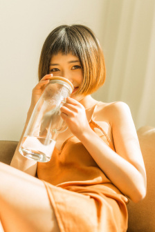 艳尸崔莹无删减在线观看